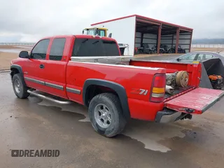 2000 Chevrolet Silverado 1500 LT with VIN 1GCEK19T8YE149256, listed as a IAAI auction lot 42170413 with 239,599 mi miles and . Bid and sale history available at DreamBid. Image 3.
