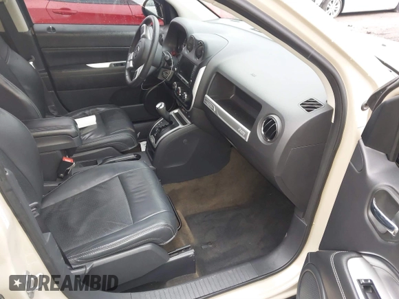 2017 Jeep Compass High Altitude with VIN 1C4NJCEB9HD166388, listed as a IAAI auction lot 41562178 with 111,218 mi miles. Bid and sale history available at carsss.com. Image 5.