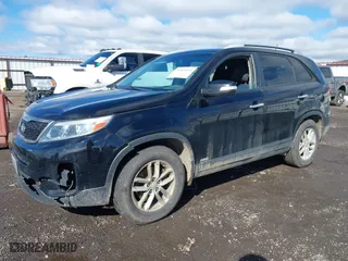 2015 Kia Sorento LX with VIN 5XYKTDA76FG649338, listed as a IAAI auction lot 41835315 with 221,452 mi miles. Bid and sale history available at carsss.com. Image 18.