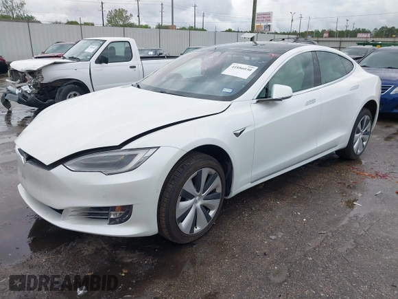2021 Tesla Model S Long Range Plus with VIN 5YJSA1E21MF425482, listed as a IAAI auction lot 41886030 with Not provided miles and . Bid and sale history available at DreamBid. Image 18.