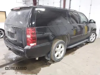 2007 Chevrolet Suburban LT with VIN 1GNFK163X7J176688, listed as a IAAI auction lot 41539285 with 149,751 mi miles and . Bid and sale history available at DreamBid. Image 4.