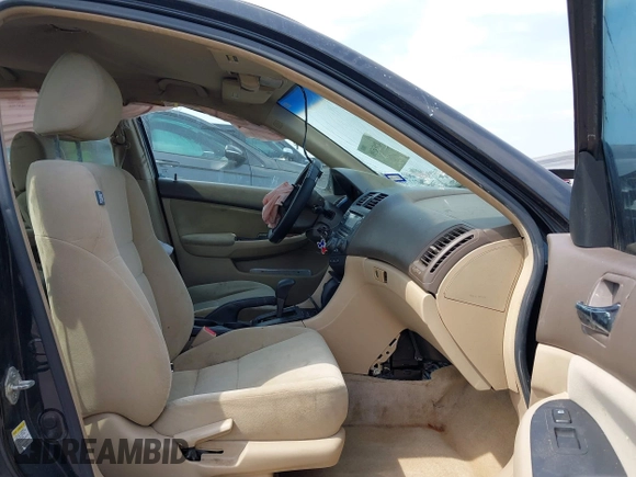 2007 Honda Accord LX with VIN 3HGCM56467G710441, listed as a IAAI auction lot 42054596 with 241,471 mi miles and . Bid and sale history available at DreamBid. Image 5.