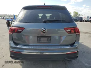 2022 Volkswagen Tiguan SE z VIN 3VV3B7AX2NM036550, wystawiony jako Copart lot #53786995 z przebiegiem 113 652 mil mil oraz Nie do naprawy • Non repairable. Historia ofert i sprzedaży dostępna na DreamBid. Obrazek 6.