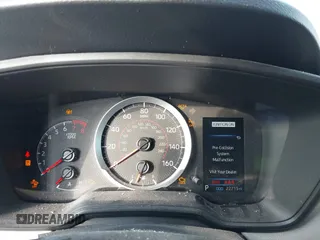 2022 Toyota Corolla Cross LE z VIN 7MUBAAAG5NV028801, wystawiony jako IAAI lot #42144175 z przebiegiem 22 715 mil mil oraz . Historia ofert i sprzedaży dostępna na DreamBid. Obrazek 7.