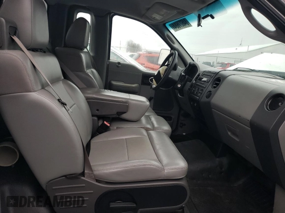2005 Ford F-150 XL with VIN 1FTPF12515NA54123, listed as a Copart auction lot 84627684 with 176,480 mi miles and Salvage Title. Bid and sale history available at carsss.com. Image 10.