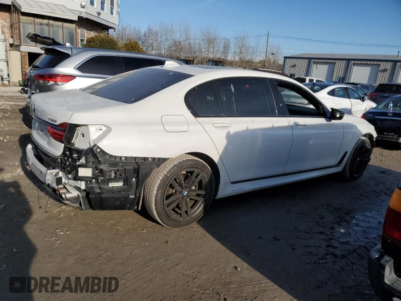 2017 BMW 7 Series with VIN WBA7F2C30HG422882, listed as a Copart auction lot 39604234 with 70,888 mi miles and . Bid and sale history available at DreamBid. Image 3.