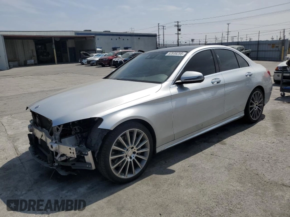 2016 Mercedes-Benz C 300 z VIN 55SWF4JB9GU140638, wystawiony jako Copart lot #52838255 z przebiegiem 92 659 mil mil oraz Szkoda całkowita • Salvage title. Historia ofert i sprzedaży dostępna na DreamBid. Obrazek 1.