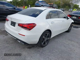 2022 Mercedes-Benz A 220 with VIN W1K3G4EB5NJ341170, listed as a IAAI auction lot 41598290 with 33,325 mi miles and . Bid and sale history available at DreamBid. Image 4.