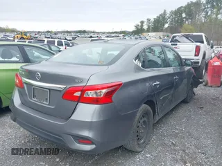 2017 Nissan Sentra SR с VIN 3N1AB7AP5HY277380, выставлен на аукционе IAAI как лот 41847380 с пробегом 133 116 миль миль и . История ставок и продаж доступна на DreamBid. Изображение 4.