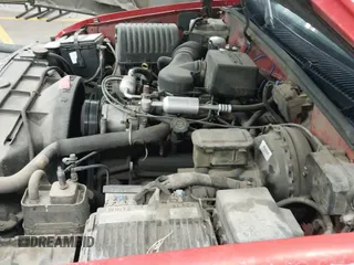 1998 Chevrolet Silverado 1500 с VIN 2GCEC19M8W1281261, выставлен на аукционе IAAI как лот 43230929 с пробегом 239 283 миль миль и . История ставок и продаж доступна на DreamBid. Изображение 19.