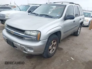 2005 Chevrolet TrailBlazer LT with VIN 1GNDT13S752336954, listed as a IAAI auction lot 41927384 with 170,572 mi miles and . Bid and sale history available at DreamBid. Image 2.