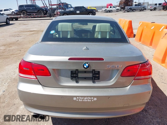 2009 BMW 3 Series 328i z VIN WBAWL13519PX25462, wystawiony jako IAAI lot #42318249 z przebiegiem 96 864 mil mil oraz . Historia ofert i sprzedaży dostępna na DreamBid. Obrazek 17.
