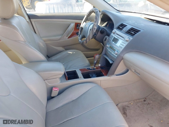 2008 Toyota Camry LE with VIN 4T1BK46K58U572653, listed as a IAAI auction lot 41608921 with 231,380 mi miles. Bid and sale history available at carsss.com. Image 5.