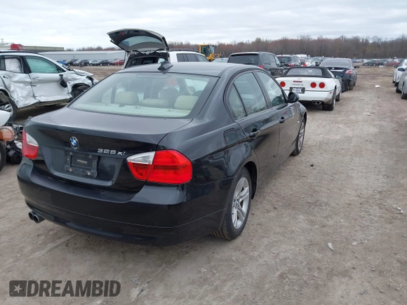 2008 BMW 3 Series 328xi with VIN WBAVC93548KZ73131, listed as a IAAI auction lot 42052857 with 118,077 mi miles. Bid and sale history available at carsss.com. Image 4.