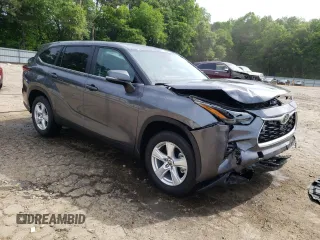 2024 Toyota Highlander LE with VIN 5TDKDRAH7RS529302, listed as a Copart auction lot 56236155 with 6,474 mi miles and Salvage title. Bid and sale history available at DreamBid. Image 4.