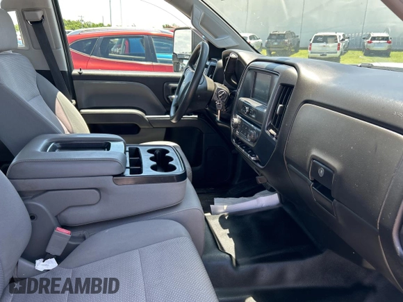 2017 Chevrolet Silverado 3500HD Work Truck z VIN 1GB4KYCY1HF168531, wystawiony jako Copart lot #60353525 z przebiegiem 272 126 mil mil oraz Czysty tytuł • Clean title. Historia ofert i sprzedaży dostępna na DreamBid. Obrazek 5.