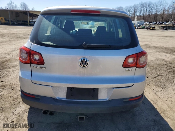 2009 Volkswagen Tiguan S with VIN WVGAV75N09W001061, listed as a Copart auction lot 50804265 with 0 mi miles and Salvage Title. Bid and sale history available at carsss.com. Image 6.