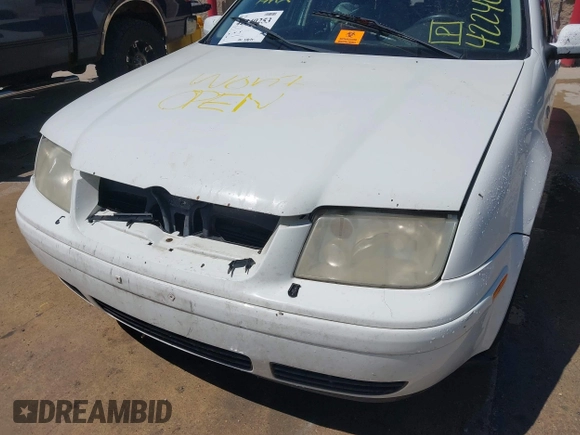 2001 Volkswagen Jetta с VIN 3VWRS29M21M049019, выставлен на аукционе IAAI как лот 42240253 с пробегом Не указан миль и . История ставок и продаж доступна на DreamBid. Изображение 6.