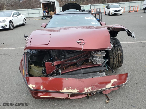 1988 Chevrolet Corvette with VIN 1G1YY2189J5122249, listed as a Copart auction lot 89153215 with 0 mi miles and Salvage Title. Bid and sale history available at carsss.com. Image 5.