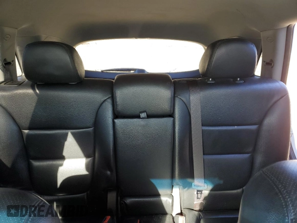 2014 Kia Sorento LX with VIN 5XYKTDA70EG538475, listed as a Copart auction lot 50084425 with 209,501 mi miles and Clean Title. Bid and sale history available at carsss.com. Image 10.