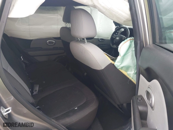 2017 Kia Soul with VIN KNDJN2A27H7433769, listed as a IAAI auction lot 41885196 with 58,022 mi miles. Bid and sale history available at carsss.com. Image 8.