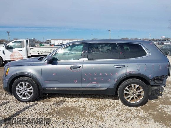 2020 Kia Telluride LX with VIN 5XYP2DHC4LG010074, listed as a IAAI auction lot 41700954 with 112,413 mi miles and . Bid and sale history available at carsss.com. Image 15.