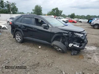 2022 Toyota RAV4 XLE with VIN 2T3P1RFV8NC312140, listed as a Copart auction lot 64375005 with 22,129 mi miles and Salvage title. Bid and sale history available at DreamBid. Image 4.