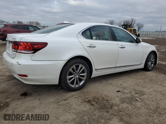 2014 Lexus LS 460 with VIN JTHCL5EF4E5021098, listed as a Copart auction lot 41411565 with 134,513 mi miles and Salvage title. Bid and sale history available at DreamBid. Image 3.