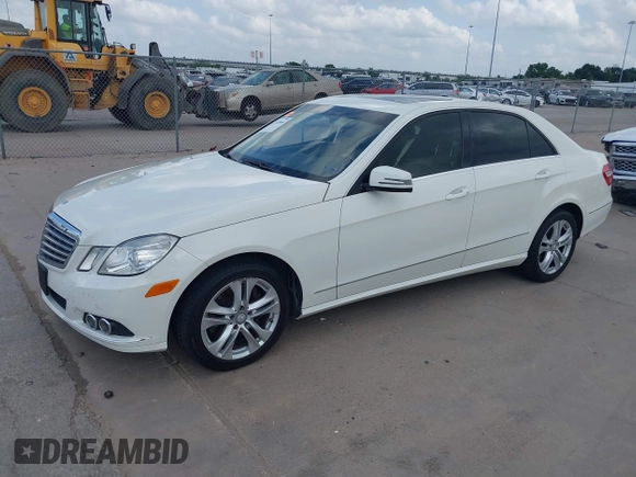 2010 Mercedes-Benz E 350 Luxury with VIN WDDHF5GB7AA167060, listed as a IAAI auction lot 42142664 with 118,651 mi miles and . Bid and sale history available at DreamBid. Image 18.