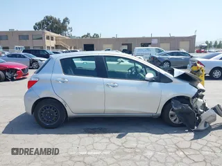 2014 Toyota Yaris L с VIN JTDKTUD35ED596783, выставлен на аукционе IAAI как лот 42431371 с пробегом 111 847 миль миль и . История ставок и продаж доступна на DreamBid. Изображение 14.