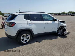 2023 Jeep Compass Latitude z VIN 3C4NJDBN3PT552804, wystawiony jako Copart lot #59872285 z przebiegiem 23 310 mil mil oraz Szkoda całkowita • Salvage title. Historia ofert i sprzedaży dostępna na DreamBid. Obrazek 3.