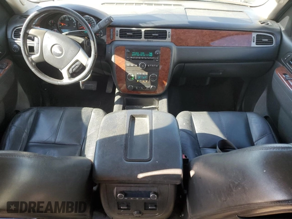 2013 Chevrolet Avalanche LT with VIN 3GNMCFE02DG353160, listed as a Copart auction lot 42249635 with 149,482 mi miles and Salvage Title. Bid and sale history available at DreamBid. Image 8.