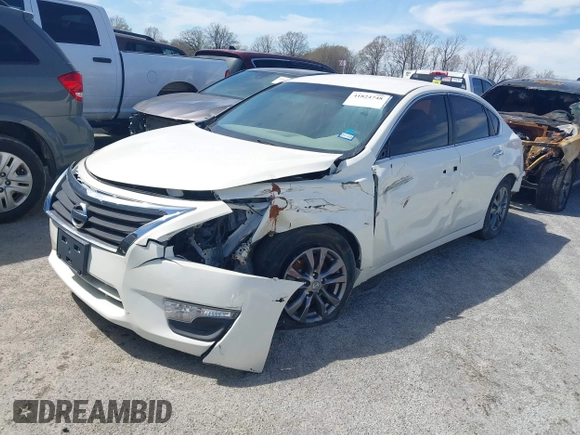 2015 Nissan Altima 2.5 S with VIN 1N4AL3AP2FC570488, listed as a IAAI auction lot 41824748 with 73,590 mi miles. Bid and sale history available at carsss.com. Image 2.