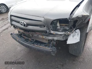 2005 Toyota Tundra Limited z VIN 5TBDT48185S481528, wystawiony jako IAAI lot #41834114 z przebiegiem 151 295 mil mil oraz . Historia ofert i sprzedaży dostępna na DreamBid. Obrazek 6.