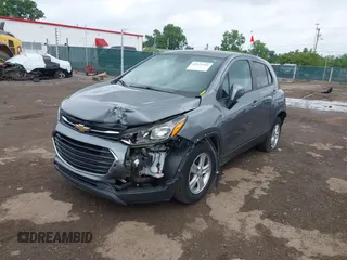 2020 Chevrolet Trax LS with VIN 3GNCJKSB3LL154785, listed as a IAAI auction lot 42523242 with 31,038 mi miles and . Bid and sale history available at DreamBid. Image 18.