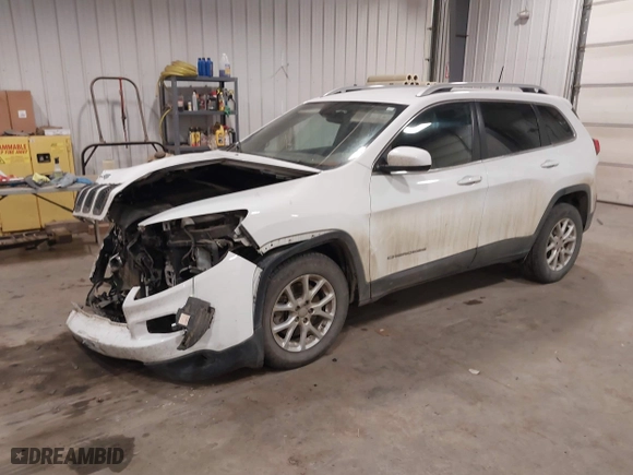 2016 Jeep Cherokee North with VIN 1C4PJMCS0GW270515, listed as a IAAI auction lot 41473434 with 93,486 mi miles. Bid and sale history available at carsss.com. Image 17.