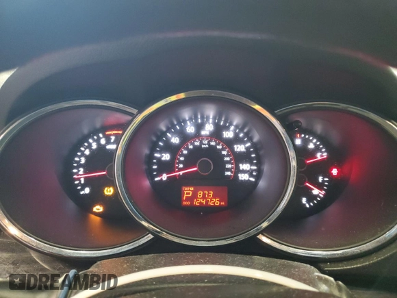 2011 Kia Sorento LX with VIN 5XYKTCA1XBG013781, listed as a Copart auction lot 52892295 with 124,726 mi miles and Salvage Title. Bid and sale history available at DreamBid. Image 9.