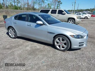 2018 Jaguar XE 25t Premium with VIN SAJAD4FX7JCP34771, listed as a IAAI auction lot 41811274 with 47,021 mi miles. Bid and sale history available at carsss.com. Image 1.