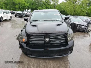 2012 Ram 1500 Sport z VIN 1C6RD7HT0CS345113, wystawiony jako Copart lot #56533355 z przebiegiem 146 767 mil mil oraz Szkoda całkowita • Salvage title. Historia ofert i sprzedaży dostępna na DreamBid. Obrazek 5.
