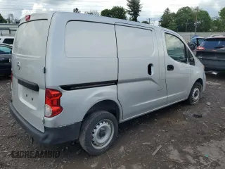 2020 Nissan NV200 SV z VIN 3N6CM0KN0LK696055, wystawiony jako Copart lot #55663805 z przebiegiem 199 185 mil mil oraz Szkoda całkowita • Salvage title. Historia ofert i sprzedaży dostępna na DreamBid. Obrazek 3.