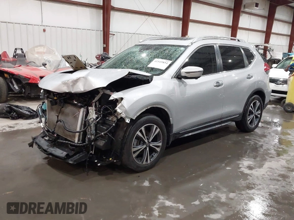 2017 Nissan Rogue SL z VIN 5N1AT2MT8HC784235, wystawiony jako IAAI lot #41549854 z przebiegiem 49 000 mil mil oraz . Historia ofert i sprzedaży dostępna na DreamBid. Obrazek 19.