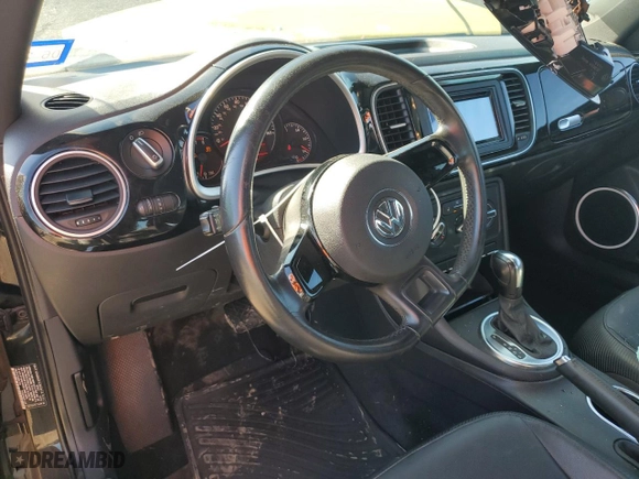 2012 Volkswagen Beetle 2.5L PZEV with VIN 3VWJP7ATXCM627644, listed as a Copart auction lot 73436334 with 97,039 mi miles and Salvage Title. Bid and sale history available at carsss.com. Image 8.