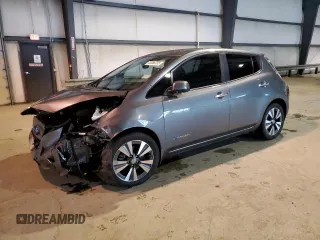 2015 Nissan LEAF SV with VIN 1N4AZ0CP4FC330885, listed as a Copart auction lot 72286732 with 31,960 mi miles. Bid and sale history available at carsss.com. Image 1.
