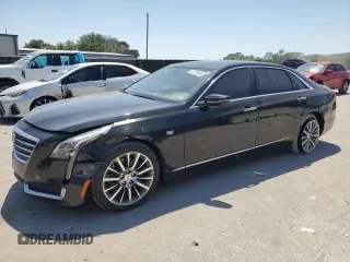 2017 Cadillac CT6 Luxury AWD z VIN 1G6KE5R64HU130143, wystawiony jako Copart lot #52700945 z przebiegiem 117 247 mil mil oraz Szkoda całkowita • Salvage title. Historia ofert i sprzedaży dostępna na DreamBid. Obrazek 1.