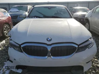 2022 BMW 3 Series 330i xDrive with VIN 3MW5R7J02N8C63913, listed as a Copart auction lot 85760924 with 0 mi miles and Salvage Title. Bid and sale history available at carsss.com. Image 5.