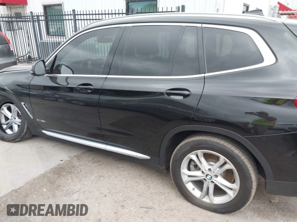 2018 BMW X3 xDrive30i with VIN 5UXTR9C52JLD59351, listed as a IAAI auction lot 42126069 with 30,806 mi miles and . Bid and sale history available at DreamBid. Image 14.