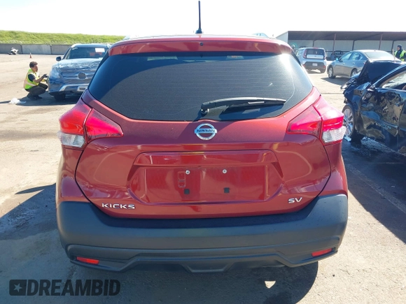 2019 Nissan Kicks S with VIN 3N1CP5CU4KL511255, listed as a IAAI auction lot 41841226 with 91,575 mi miles and . Bid and sale history available at carsss.com. Image 17.