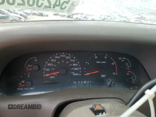 2002 Ford F-350 XL с VIN 1FTSW31F82EB35180, выставлен на аукционе Copart как лот 54258255 с пробегом Не указан миль и Списание • Salvage title. История ставок и продаж доступна на DreamBid. Изображение 9.