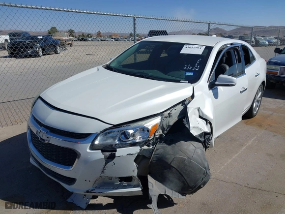 2015 Chevrolet Malibu LTZ with VIN 1G11F5SL5FU148839, listed as a IAAI auction lot 41692961 with 282,375 mi miles. Bid and sale history available at carsss.com. Image 17.