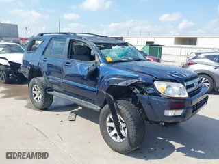 2005 Toyota 4Runner SR5 with VIN JTEZU14R358031340, listed as a IAAI auction lot 40371472 with 204,320 mi miles. Bid and sale history available at carsss.com. Image 6.